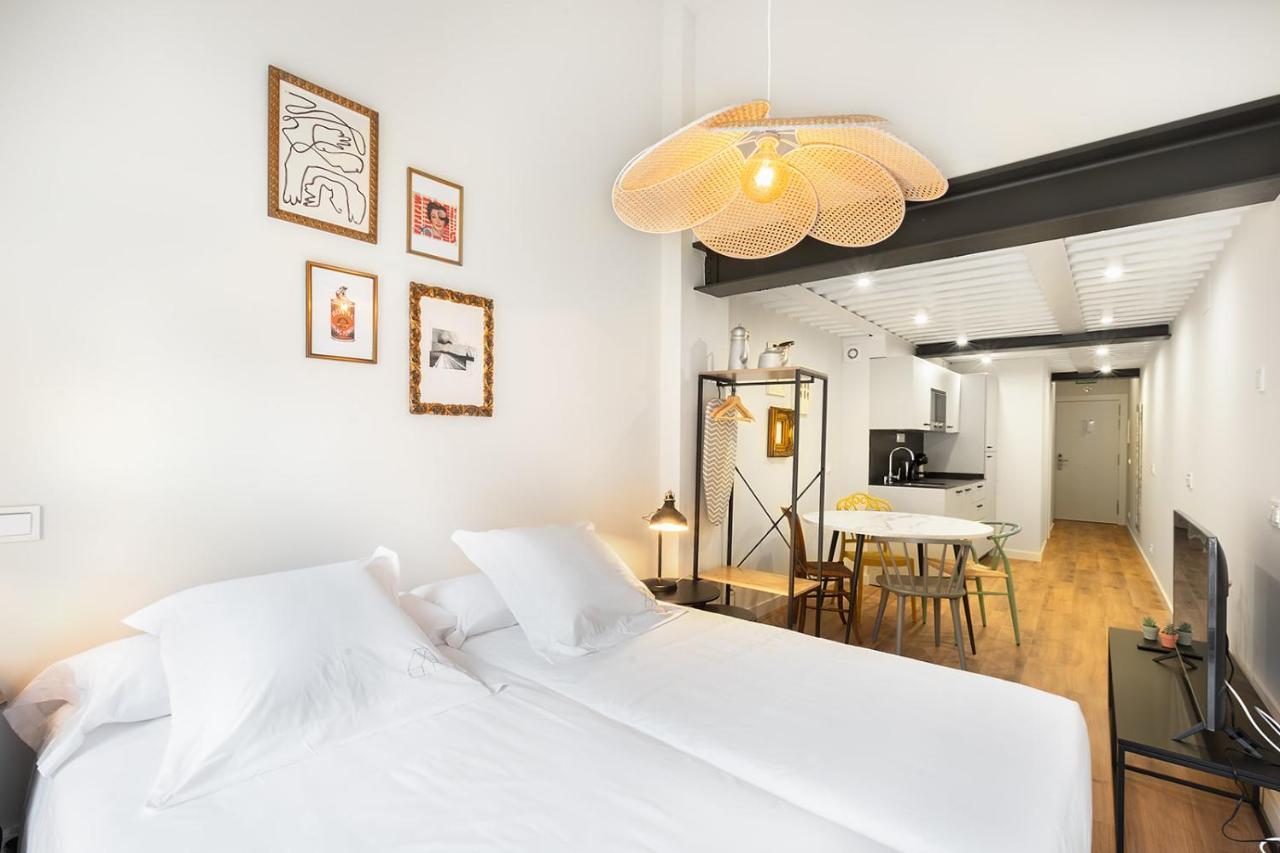 Okako Apartments Tudela Kültér fotó