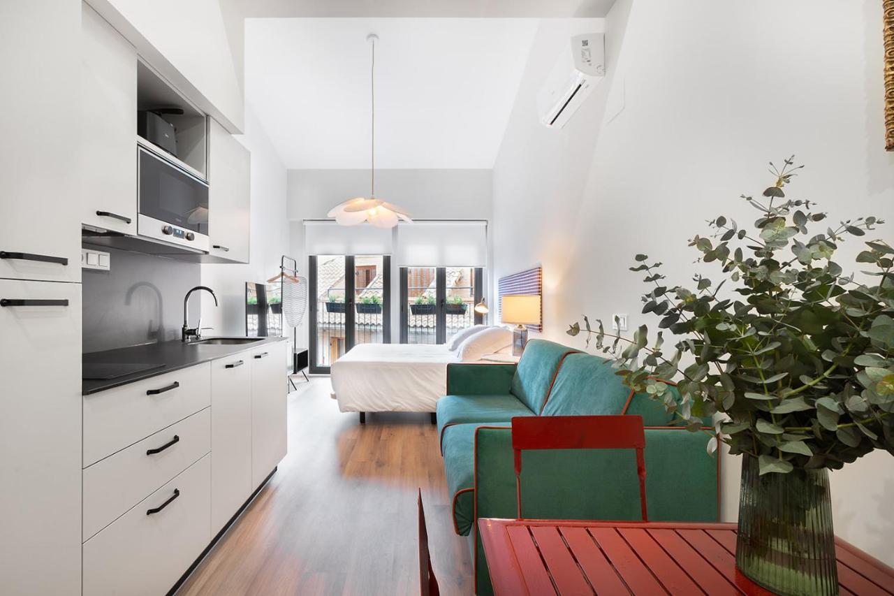 Okako Apartments Tudela Kültér fotó